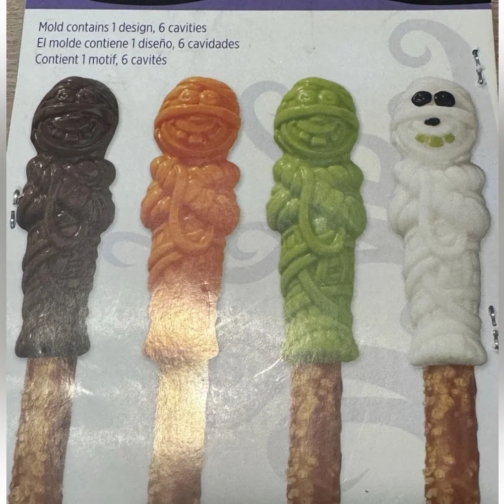 New Halloween Mummy Ghost 6 Place Mold Non Stick Chocolate Pretzel Mold 2115